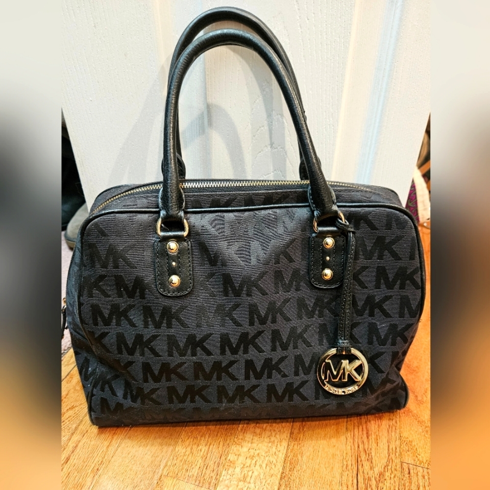 Michael Kors bag